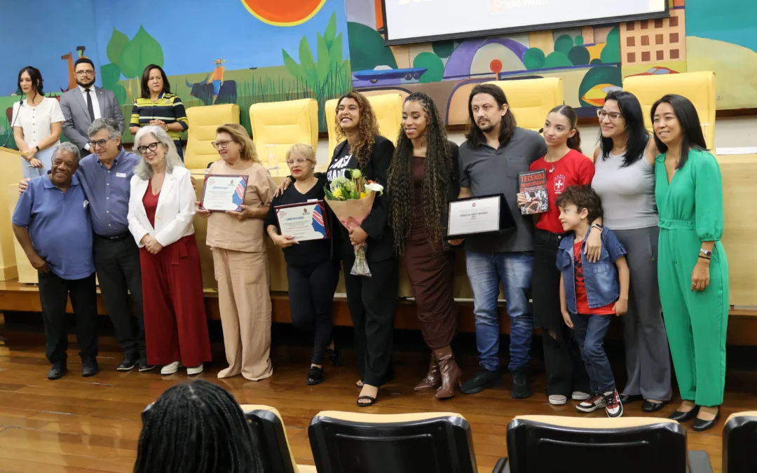 Clientes e parceiros da Social Comunicação são homenageados na ALESP e Câmara Municipal de SP